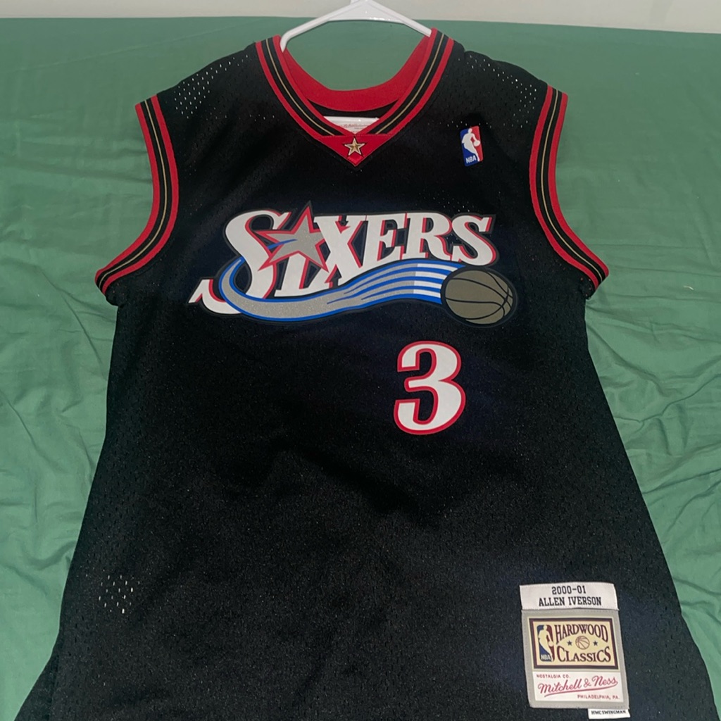 Mitchell  Ness Vintage Allen Iverson Jersey  200001 Collection  Brand New